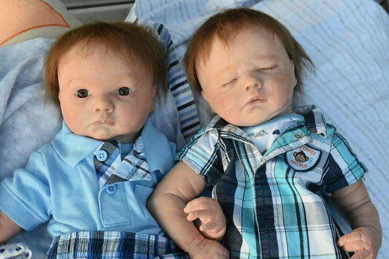 Bambole reborn gemelli occhi aperti e chiusi